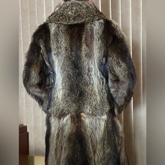 Real fur coat - Frank’s fur Montreal, QC - Picture 6 of 9